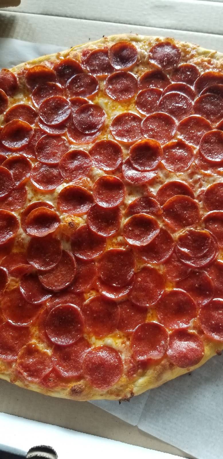 Carluccios Italian Specs | restaurant | 16 N Main St, South Yarmouth, MA 02664, USA | 5083945000 OR +1 508-394-5000