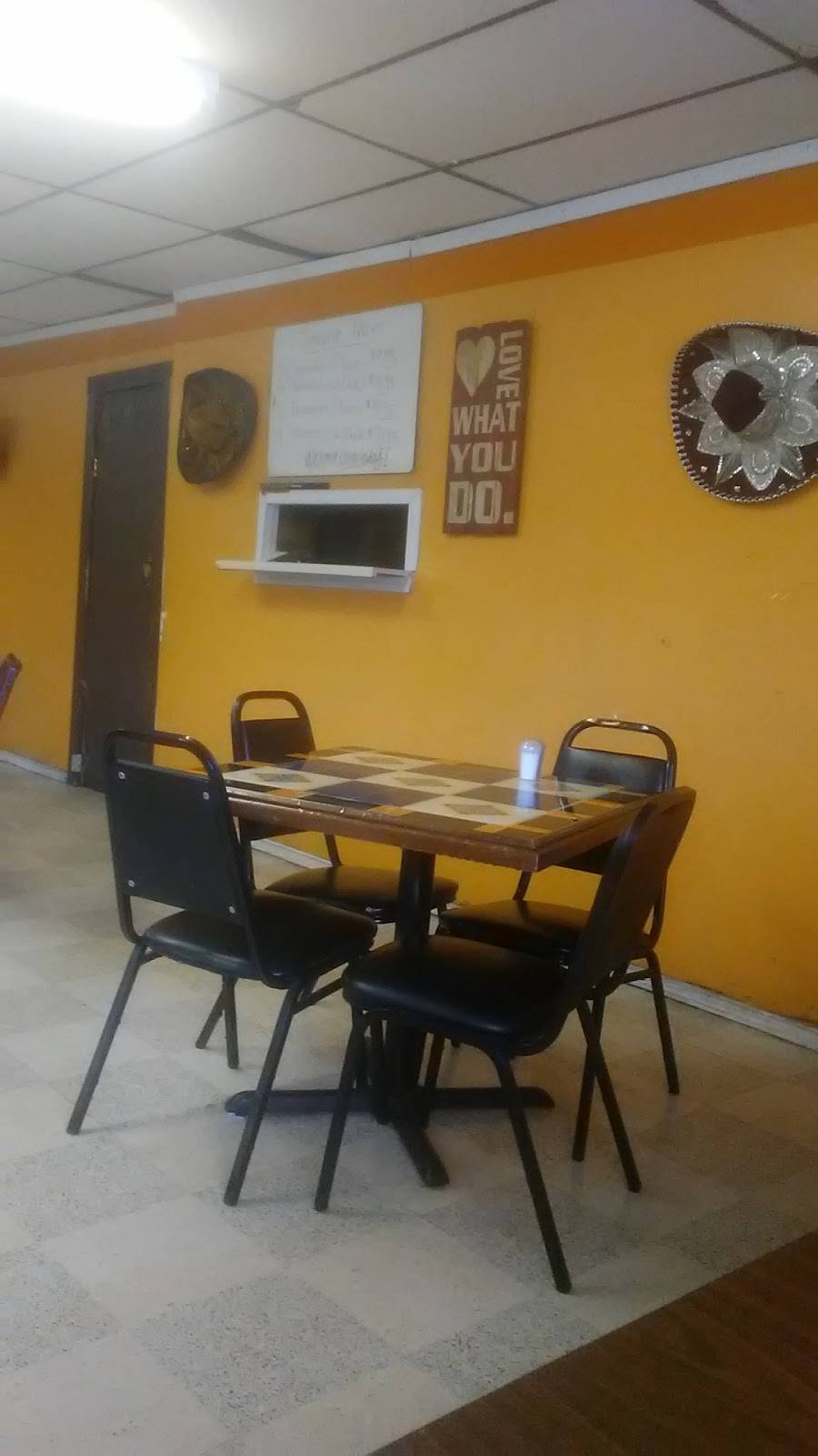 Cafe Azteca | restaurant | 752 W Government St, Brandon, MS 39042, USA | 6018257881 OR +1 601-825-7881