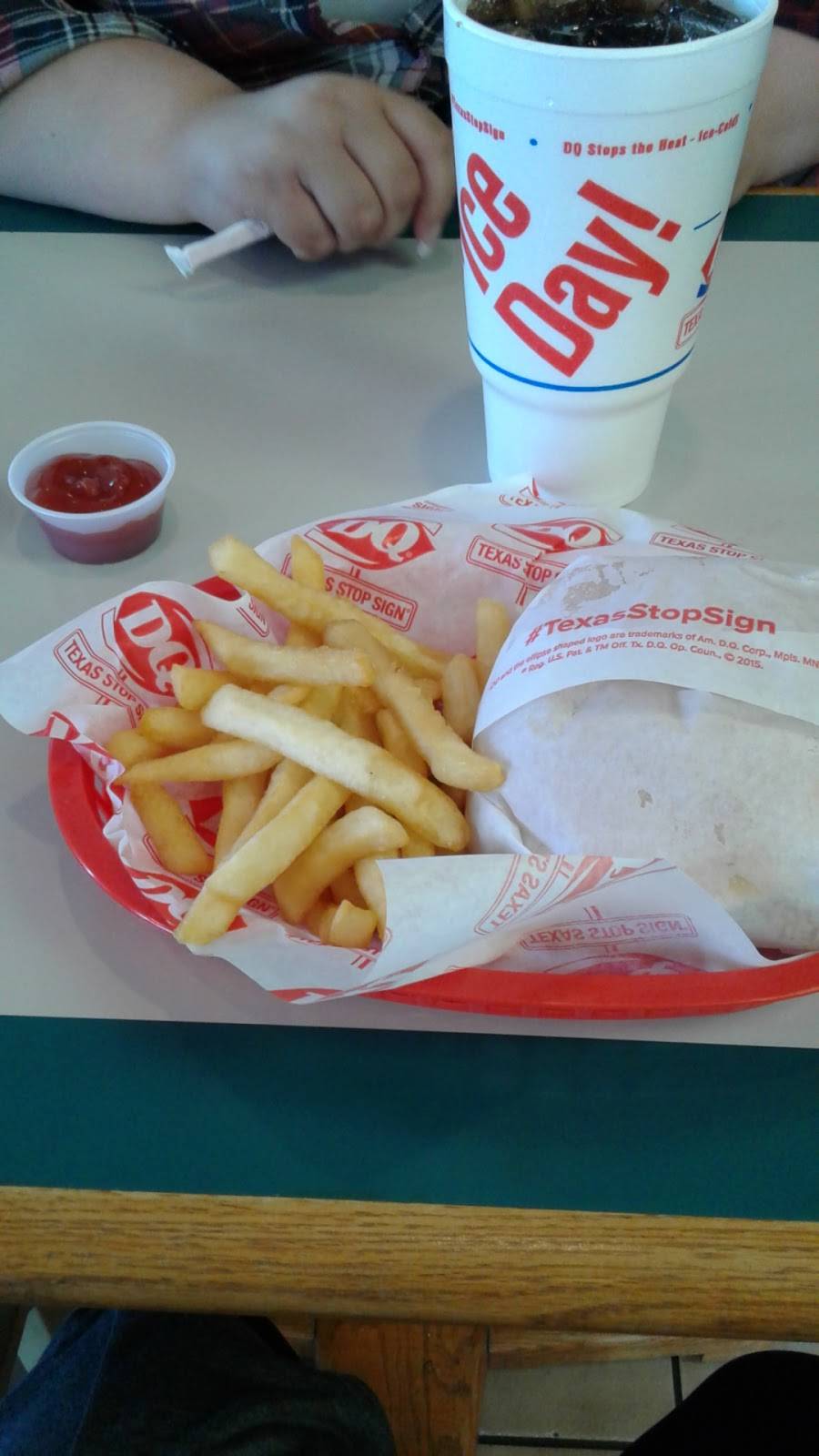 Dairy Queen | restaurant | 2921 7th St, Bay City, TX 77414, USA | 9792457358 OR +1 979-245-7358