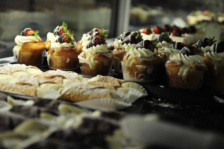 Little Italy Cle (Cleveland) | restaurant | 12510 Mayfield Rd, Cleveland, OH 44106, USA | 2165331925 OR +1 216-533-1925