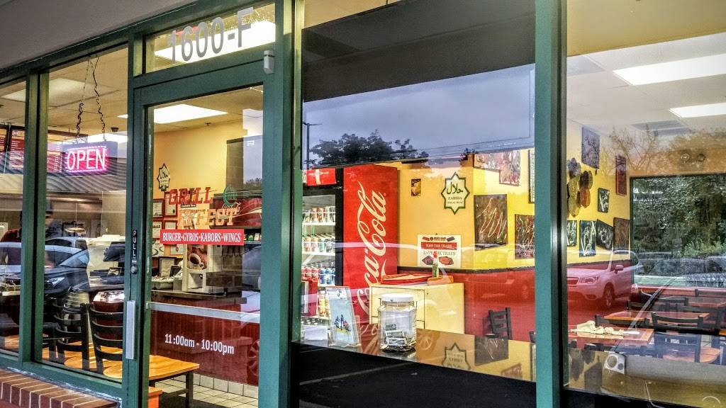 The Grill Effect | restaurant | 1600 Maple Ave f, Lisle, IL 60532, USA | 6308524455 OR +1 630-852-4455