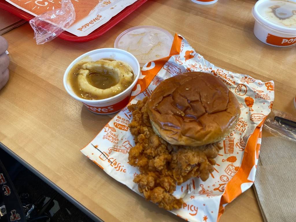 Popeyes Louisiana Kitchen | restaurant | 1508 Sam Nunn Boulevaard, Perry, GA 31069, USA | 4782244244 OR +1 478-224-4244