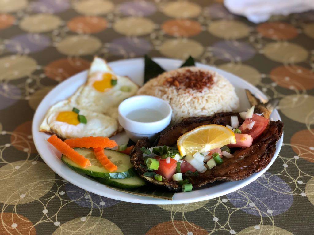 Bs Sizzling Kitchen | restaurant | 99 Dundas St E, Mississauga, ON L5A 1W7, Canada | 9052329399 OR +1 905-232-9399