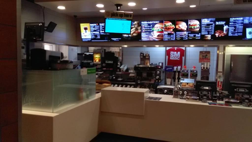 McDonalds | cafe | 6509 Washington, Houston, TX 77007, USA | 7138803930 OR +1 713-880-3930