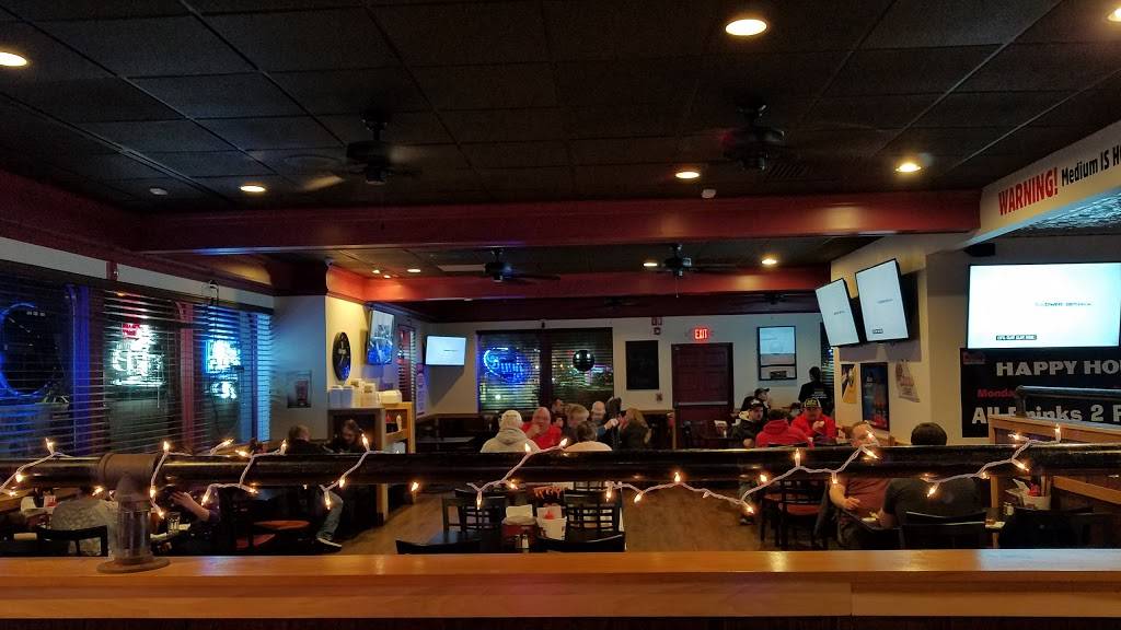 Duffs Famous Wings | restaurant | 2425 W Henrietta Rd, Rochester, NY 14623, USA | 5854917272 OR +1 585-491-7272