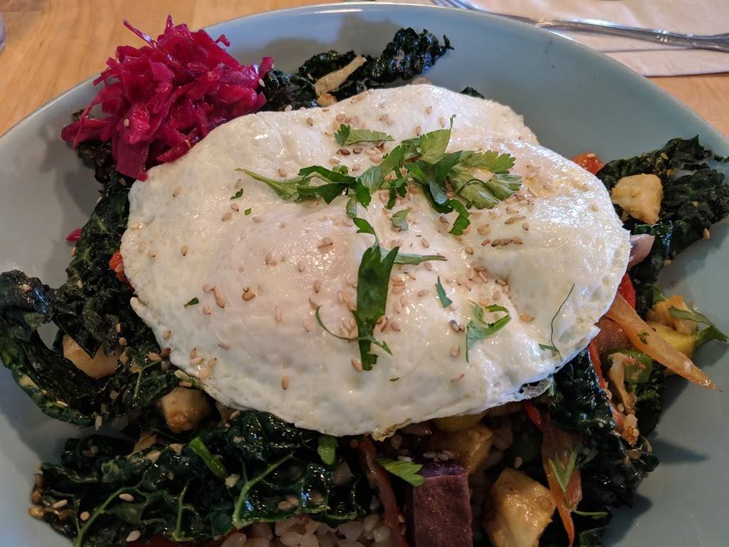 Wild Island Restaurant | restaurant | 18 Urner St, Eastsound, WA 98245, USA | 3602983404 OR +1 360-298-3404