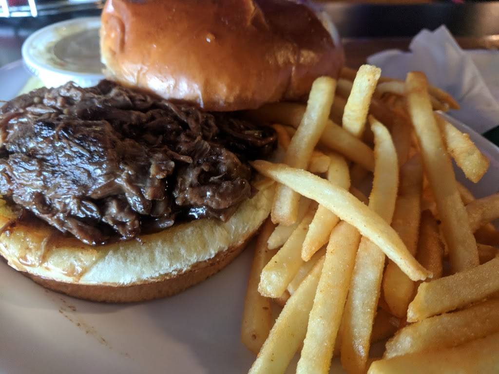 Brass Monkey Milwaukee Pub & Grill | restaurant | 700 E Layton Ave, Milwaukee, WI 53207, USA | 4144860484 OR +1 414-486-0484