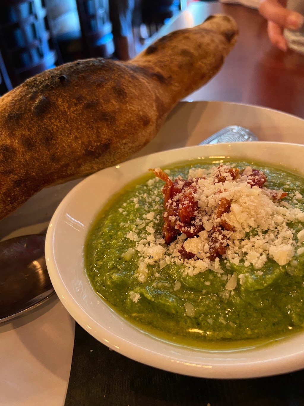 Harrys Pizza e Vino | restaurant | 111 E Rhine St, Elkhart Lake, WI 53020, USA | 9207812009 OR +1 920-781-2009