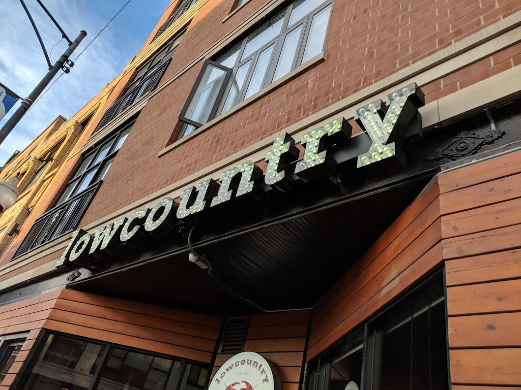 Lowcountry Lakeview | restaurant | 3343 N Clark St, Chicago, IL 60657, USA | 3128666161 OR +1 312-866-6161