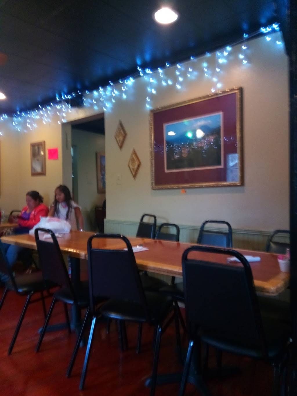 Alexs Tacos & Wings | restaurant | 2202 Circle Dr, Columbia, TN 38401, USA | 9315482297 OR +1 931-548-2297