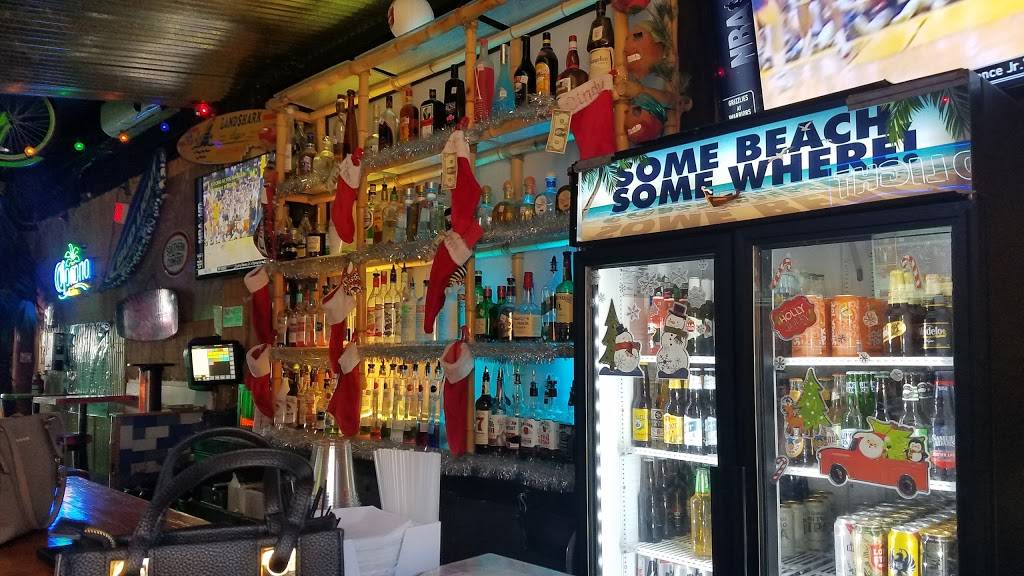 Coconuts | restaurant | 816 N Piedras St, El Paso, TX 79903, USA | 9155663044 OR +1 915-566-3044