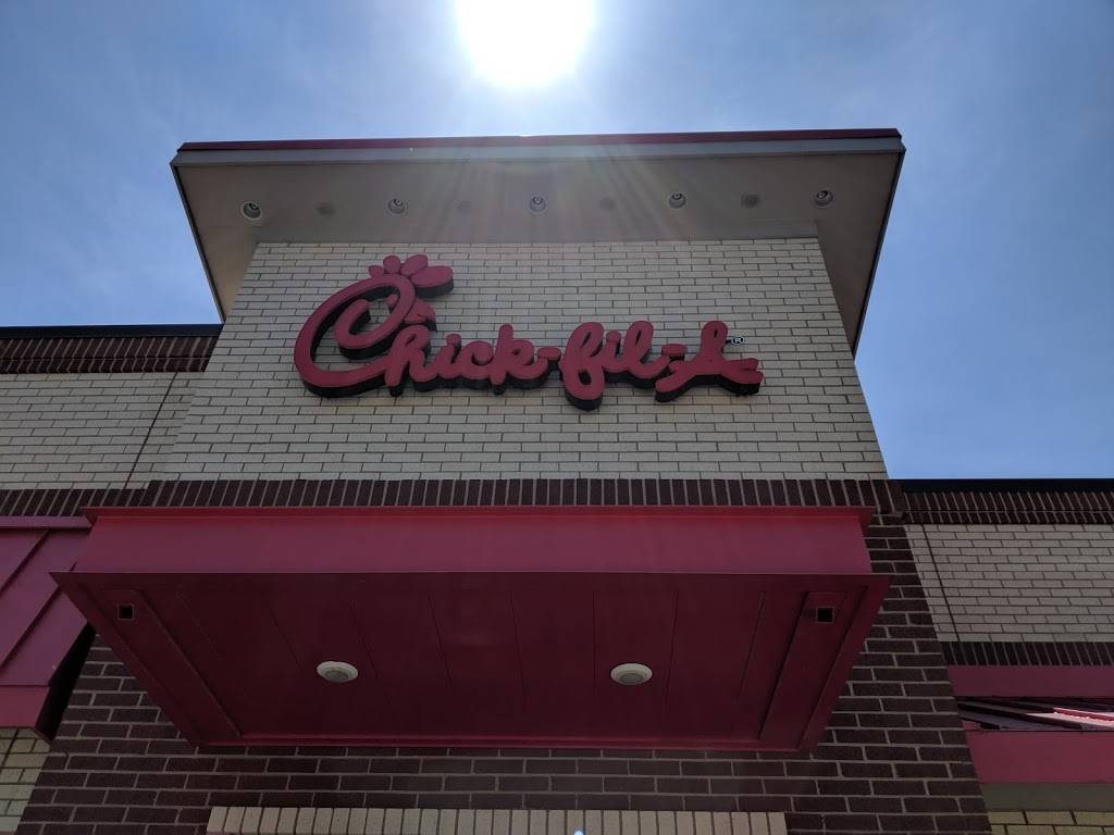 Chick-fil-A | restaurant | 8710 S 71st Plaza, Papillion, NE 68133, USA | 4029346601 OR +1 402-934-6601