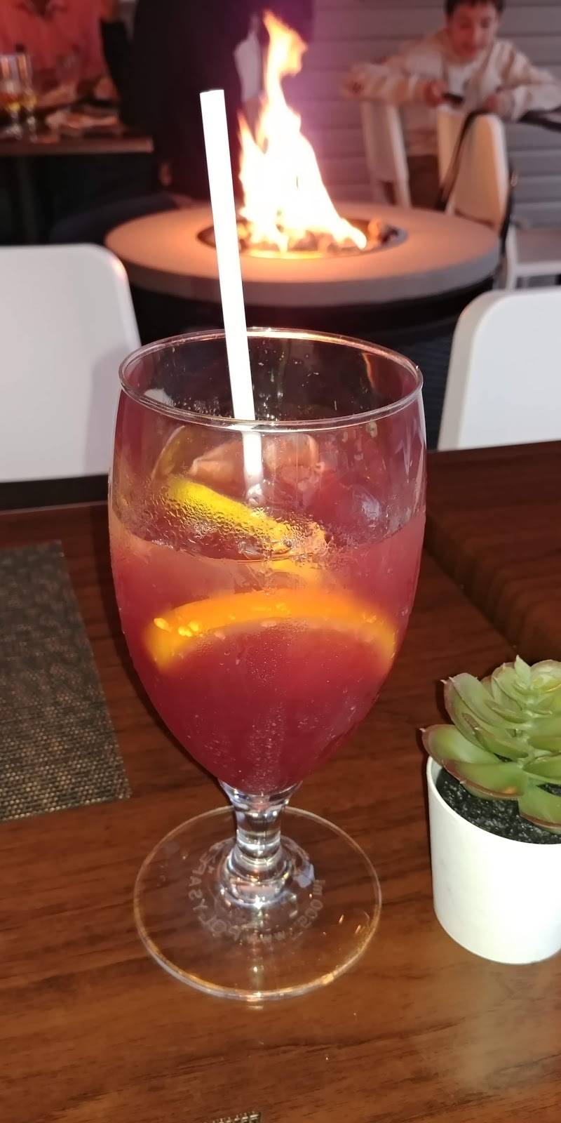 Marina St-Tropez | restaurant | 23 23 39 Av, Saint-Blaise-sur-Richelieu, QC J0J 1W0, Canada | 4502913300 OR +1 450-291-3300