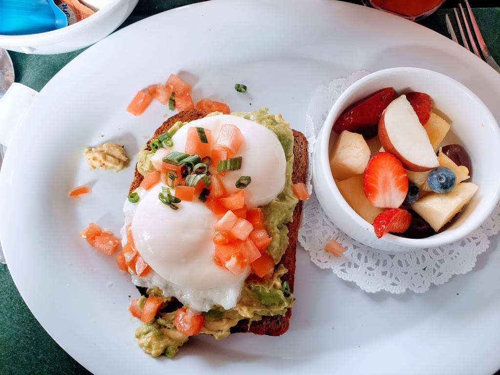 Skillets | restaurant | 7711 Collier Blvd #101, Naples, FL 34114, USA | 2397329786 OR +1 239-732-9786