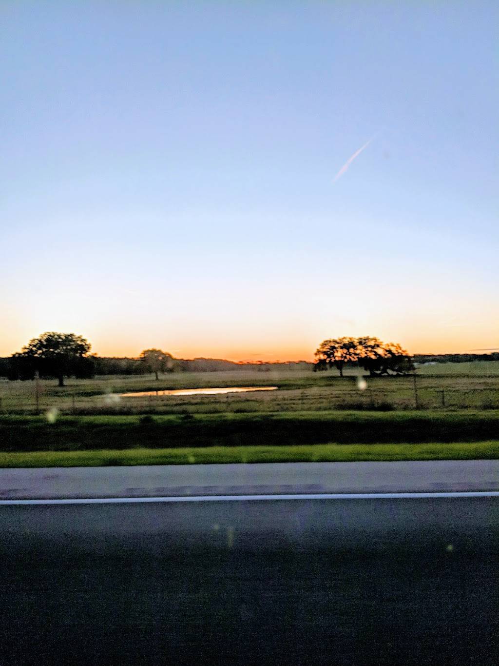 Barrington Hill Weddings and Events | restaurant | 16117 Lake Iola Rd, Dade City, FL 33523, USA | 7276436128 OR +1 727-643-6128