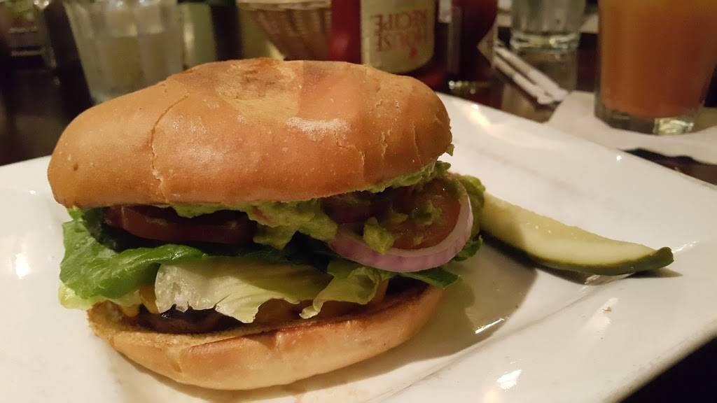 Old City Hall Restaurant | restaurant | 7400 Monterey Rd, Gilroy, CA 95020, USA | 4088423454 OR +1 408-842-3454