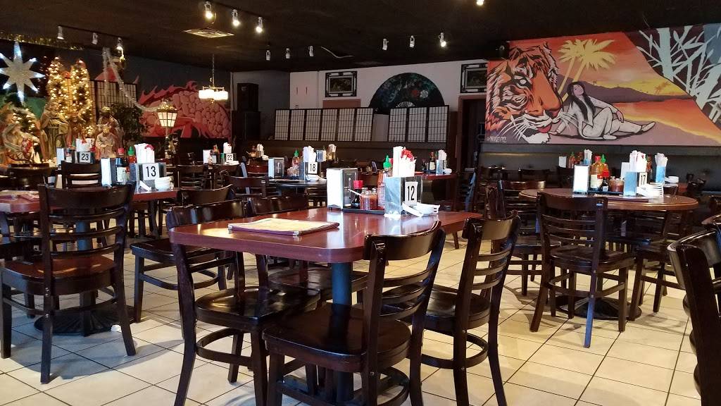 Phuong Long | restaurant | 306 N Cleveland St, Memphis, TN 38104, USA | 9015523652 OR +1 901-552-3652