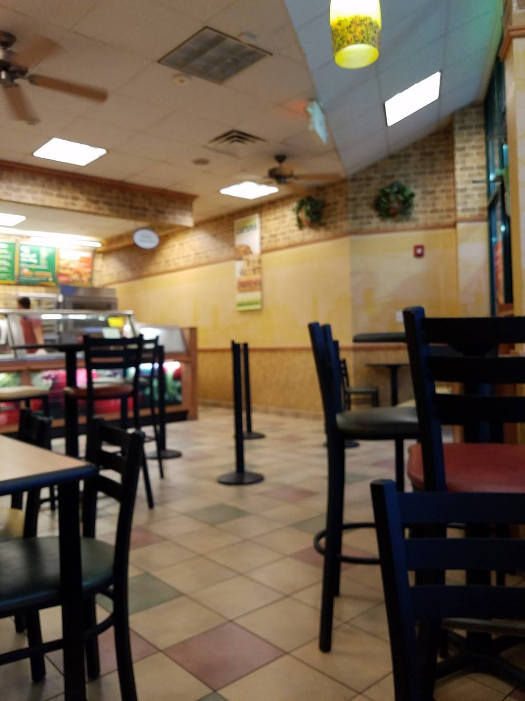 Subway Restaurants | restaurant | 2350 Nesconset Hwy, Stony Brook, NY 11790, USA | 6316752515 OR +1 631-675-2515