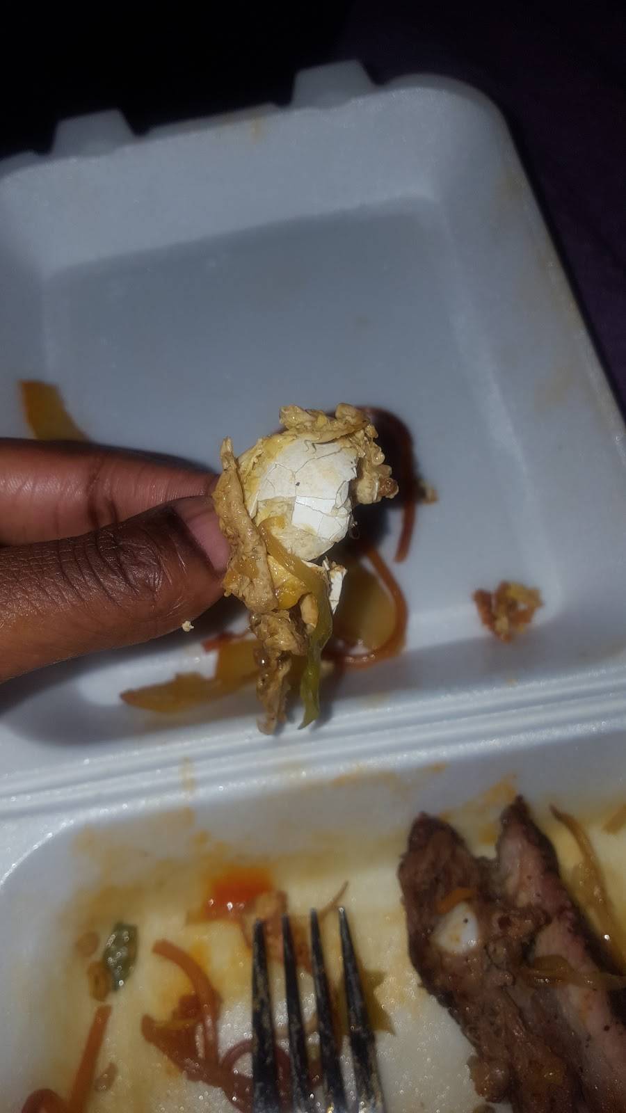 Golden Chopstix | restaurant | 15683 Roy Rogers Dr #205, Victorville, CA 92394, USA | 7602437888 OR +1 760-243-7888