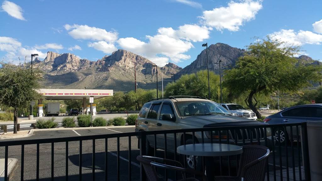 Rubios | restaurant | 10509 N Oracle Rd, Oro Valley, AZ 85737, USA | 5202979551 OR +1 520-297-9551