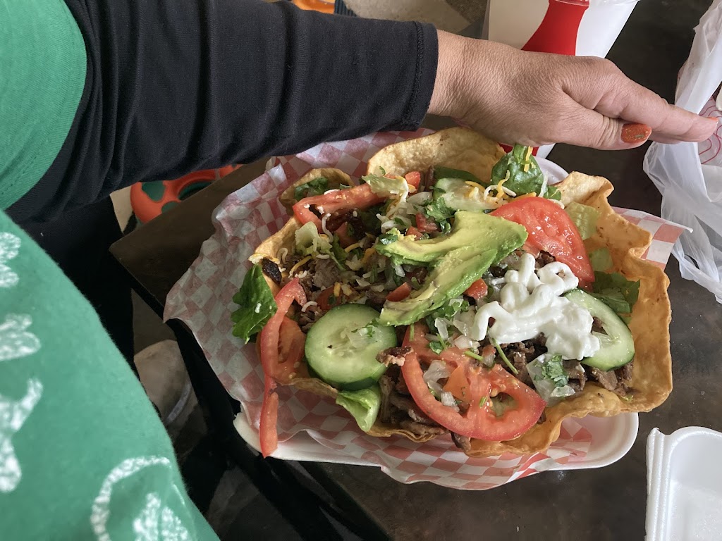 Barstow Burger | meal takeaway | 1507 E Main St, Barstow, CA 92311, USA | 7605483854 OR +1 760-548-3854