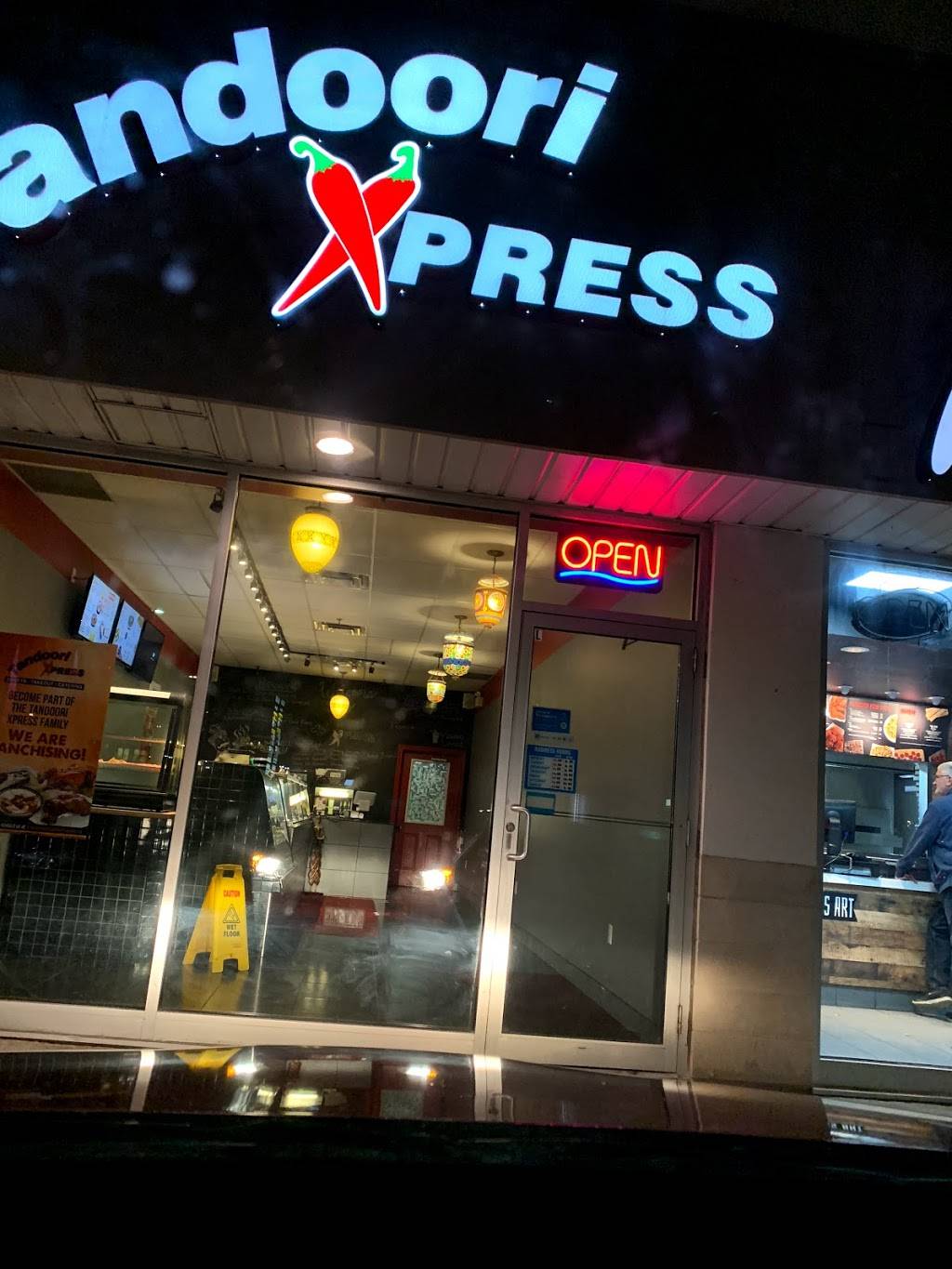 Tandoori Xpress | meal takeaway | 685 Fischer-Hallman Rd L, Kitchener, ON N2E 4E9, Canada | 5195711234 OR +1 519-571-1234