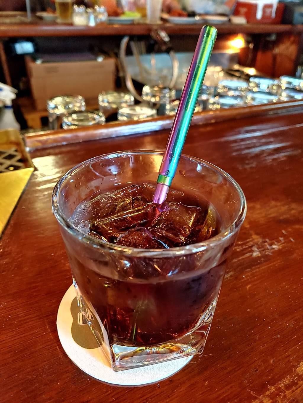 Irish Pub Kenneallys | restaurant | 2111 S Shepherd Dr #7009, Houston, TX 77019, USA | 7136300486 OR +1 713-630-0486