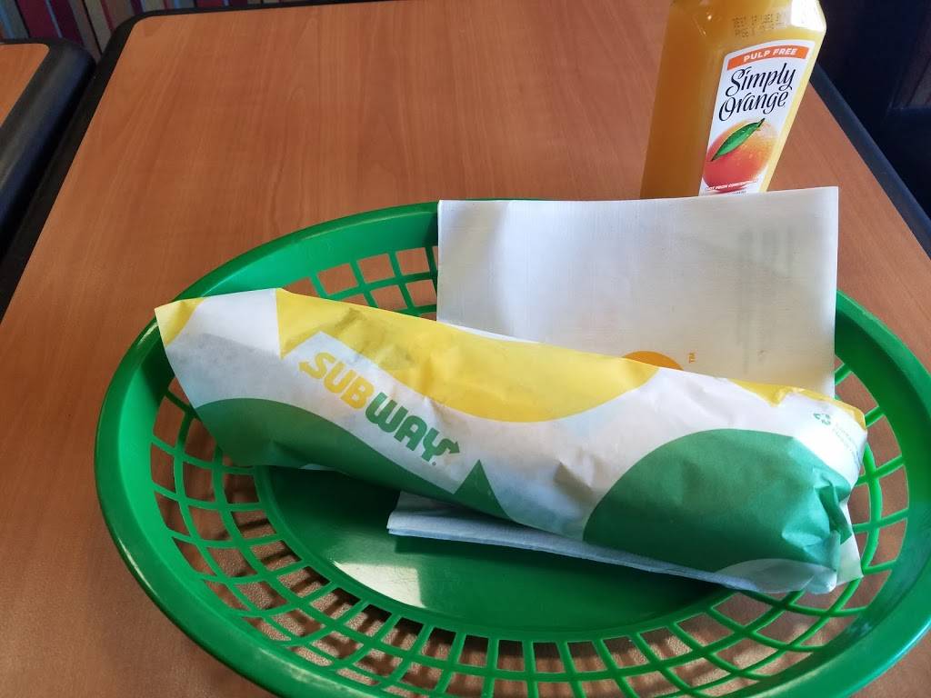 Subway Restaurants | restaurant | 1735 West Craig Road, North Mesa Plaza Suite 2, North Las Vegas, NV 89032, USA | 7026488750 OR +1 702-648-8750