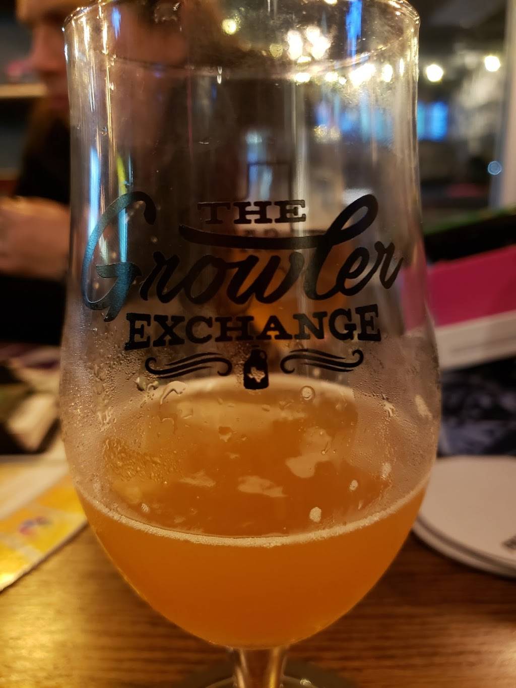The Growler Exchange | restaurant | 4130 Broadway St, San Antonio, TX 78209, USA | 2103202738 OR +1 210-320-2738