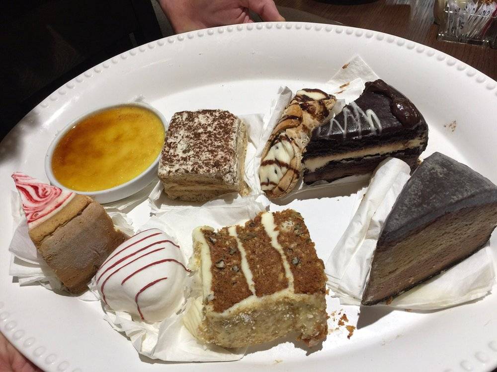 Italianos Restaurant | restaurant | 11710 Broadway St #102, Pearland, TX 77584, USA | 2818127662 OR +1 281-812-7662