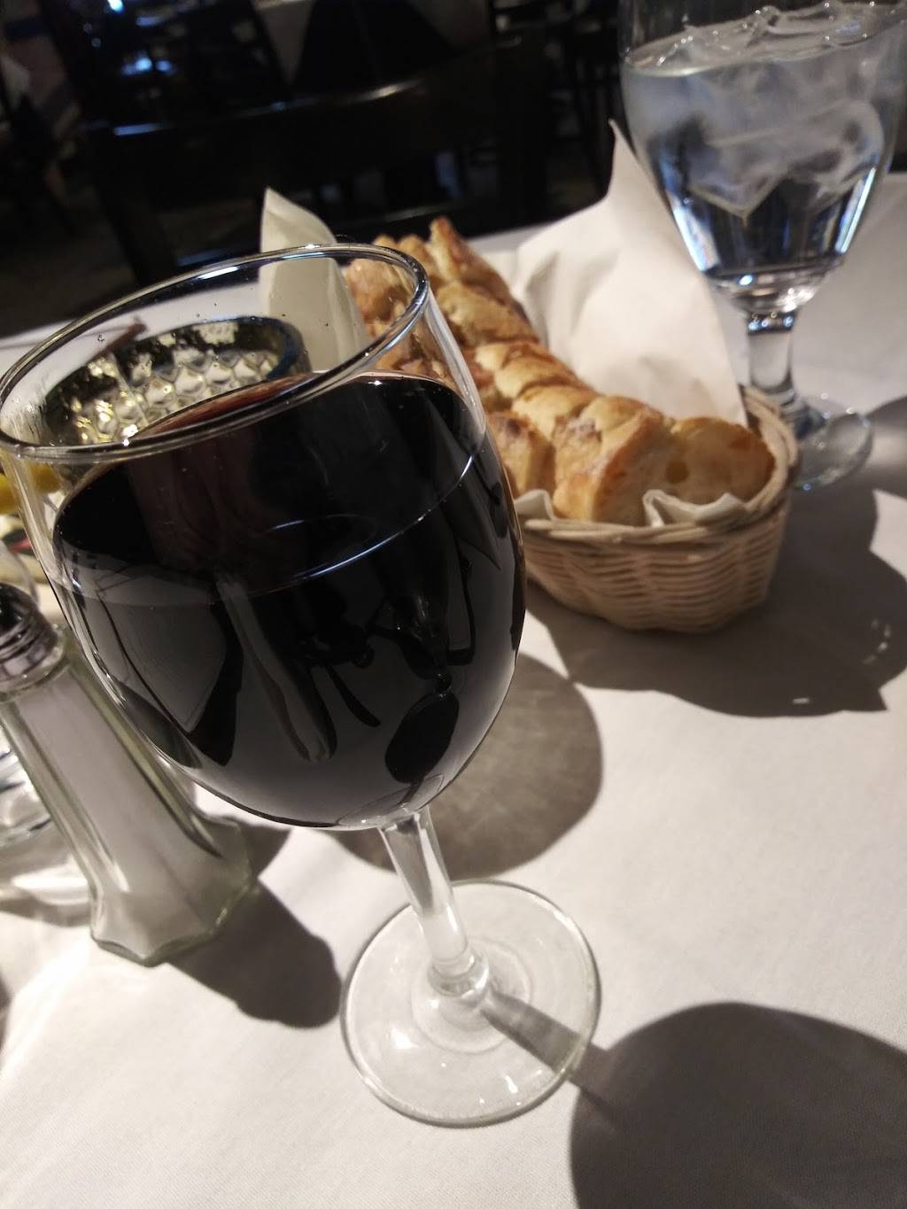 LItaliano Restaurant | restaurant | 701 Barksdale Blvd, Bossier City, LA 71111, USA | 3187477777 OR +1 318-747-7777