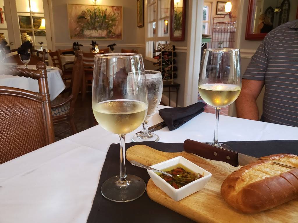 Eighteen Seminole Street | restaurant | 18 SE Seminole St, Stuart, FL 34994, USA | 7724630059 OR +1 772-463-0059