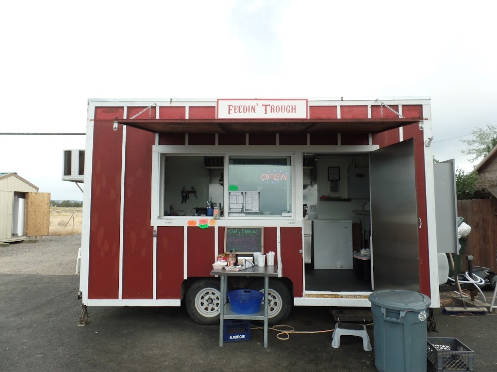 Alfalfa Feedin Trough | restaurant | 26161 Willard Rd, Bend, OR 97701, USA | 5417490787 OR +1 541-749-0787