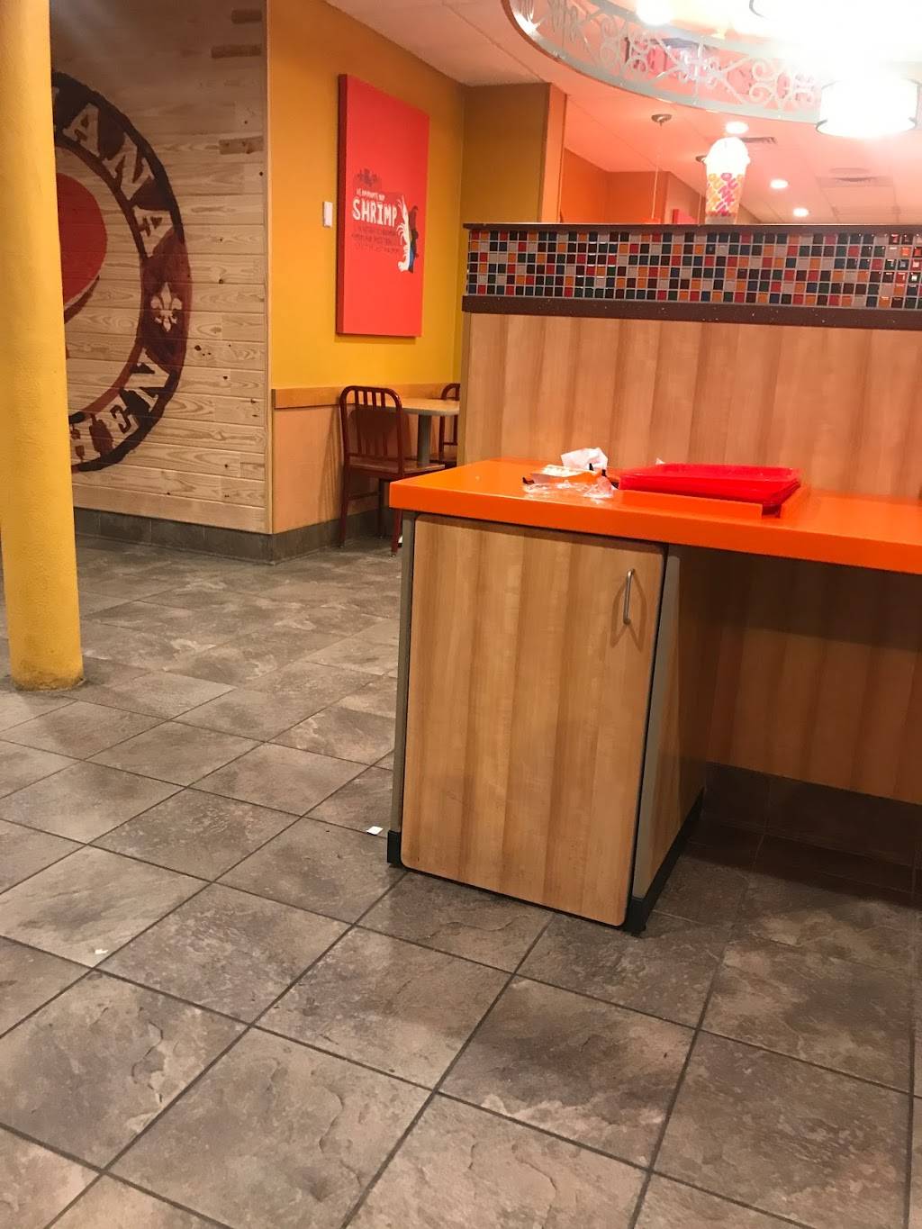 Popeyes Louisiana Kitchen | restaurant | 6800 SW 8th St, Miami, FL 33144, USA | 7865775449 OR +1 786-577-5449