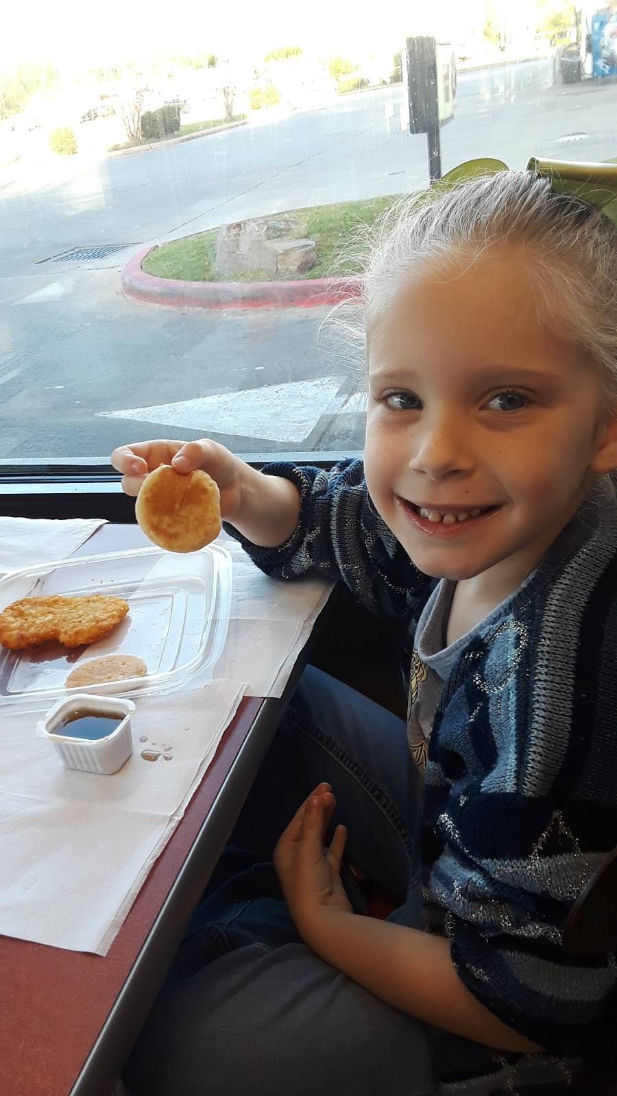 Jack in the Box | restaurant | 13620 Hwy 6, Santa Fe, TX 77517, USA | 4099255023 OR +1 409-925-5023