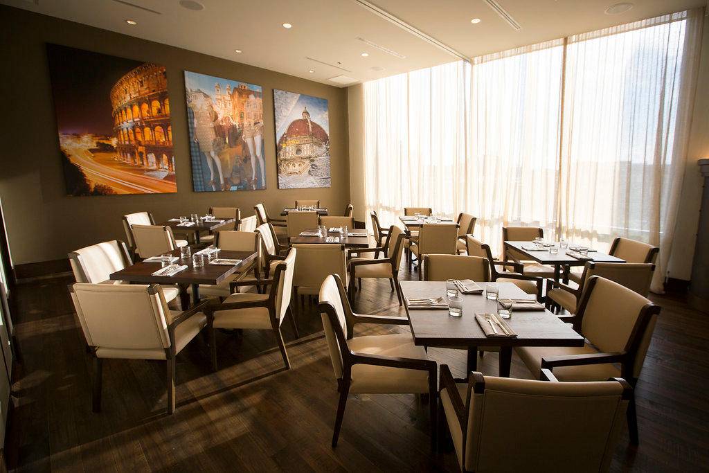 Stella Van Buren | restaurant | 550 N Van Buren St, Milwaukee, WI 53202, USA | 4148475622 OR +1 414-847-5622