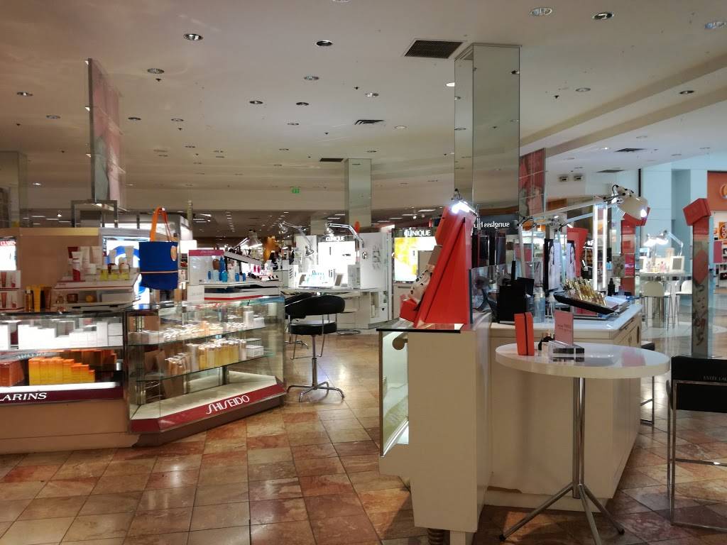 Great Northern Mall | shopping mall | 4954 Great Northern Mall, North Olmsted, OH 44070, USA | 4407346304 OR +1 440-734-6304