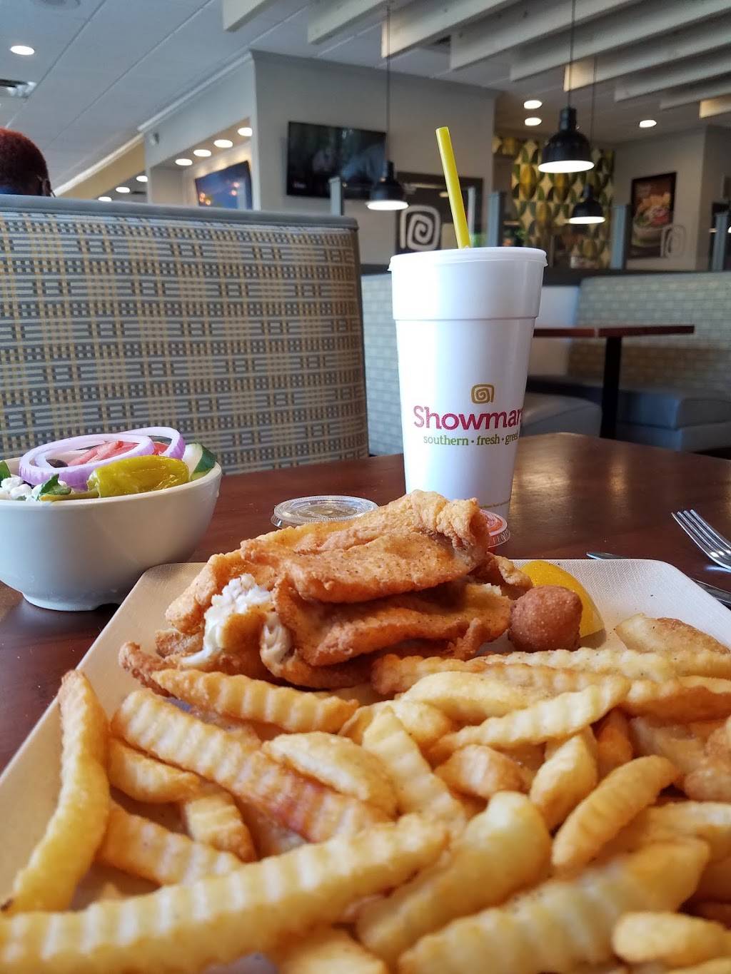 Showmars 7th Street | restaurant | 2004 E 7th St, Charlotte, NC 28204, USA | 7043760565 OR +1 704-376-0565