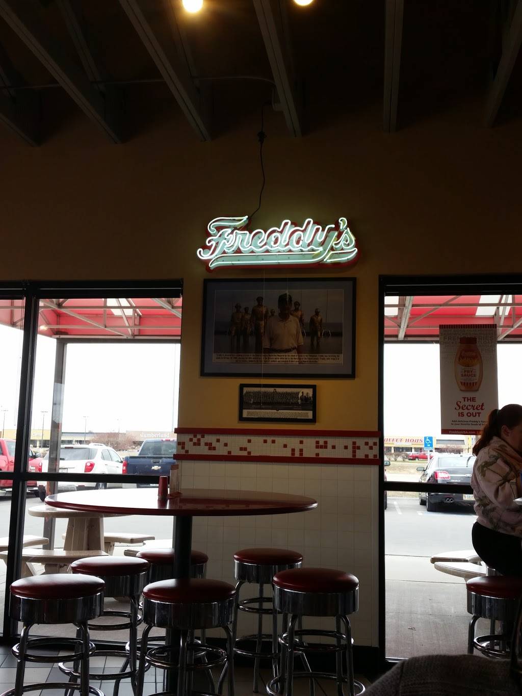 Freddys Frozen Custard & Steakburgers | restaurant | 1140 Allen Dr, Grand Island, NE 68803, USA | 3083810676 OR +1 308-381-0676