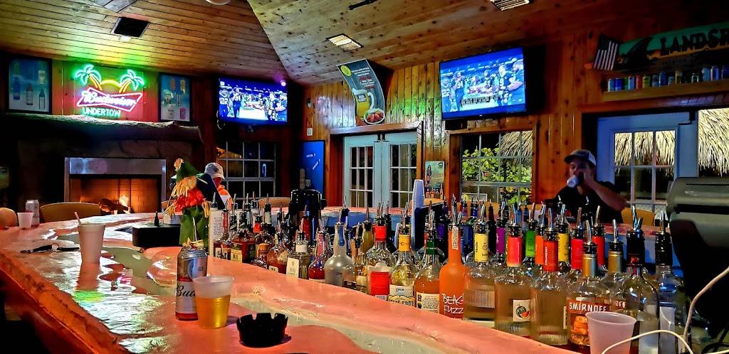 Undertow Beach Bar | restaurant | 3850 Gulf Blvd, St. Petersburg, FL 33706, USA | 7273689000 OR +1 727-368-9000