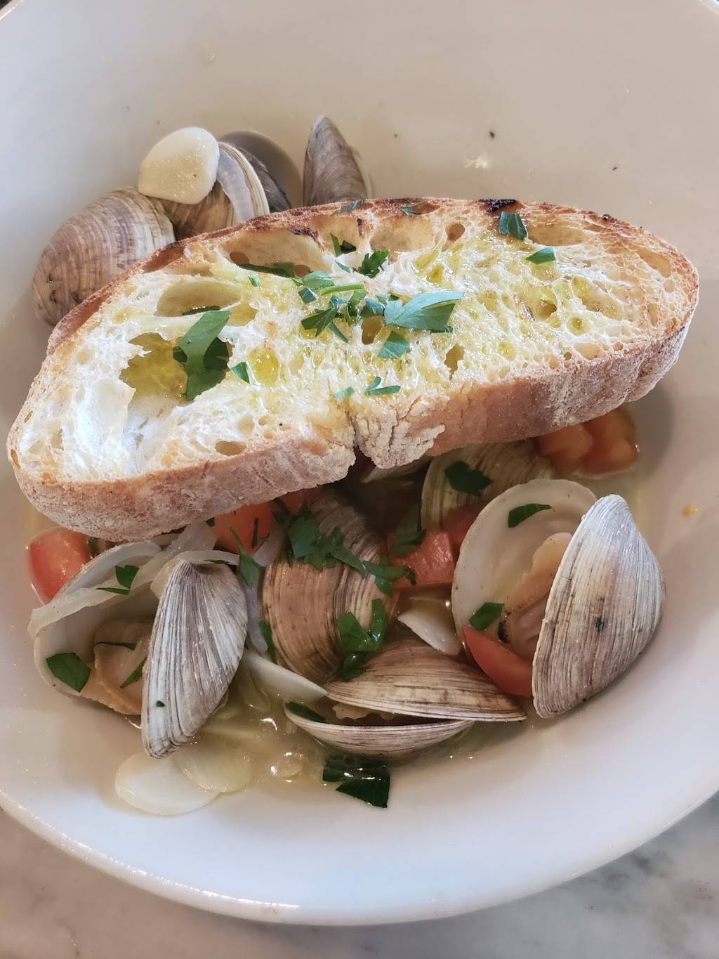 Santa Monica Seafood (Market & Cafe) | cafe | 154 E 17th St, Costa Mesa, CA 92627, USA | 9495740274 OR +1 949-574-0274