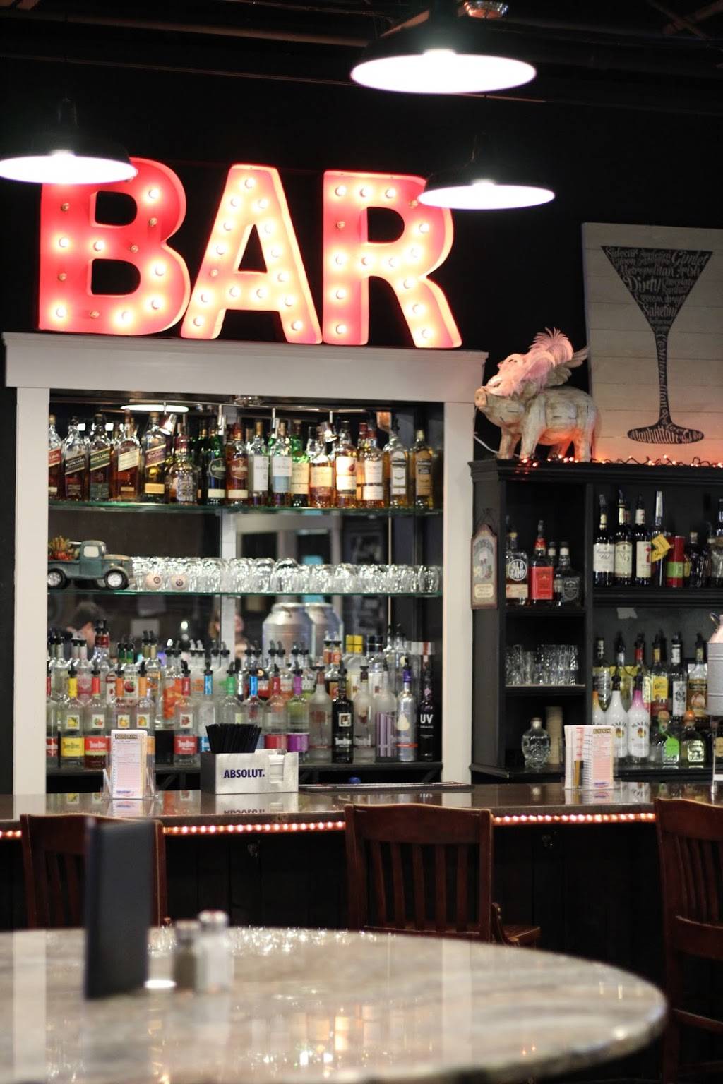 Slate Bar & Grille | restaurant | 899 Central St, Leominster, MA 01453, USA | 9785377775 OR +1 978-537-7775