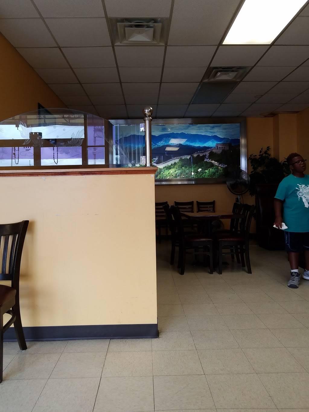 East Wind | restaurant | 905 Bellefontaine Ave, Lima, OH 45804, USA | 4192228981 OR +1 419-222-8981