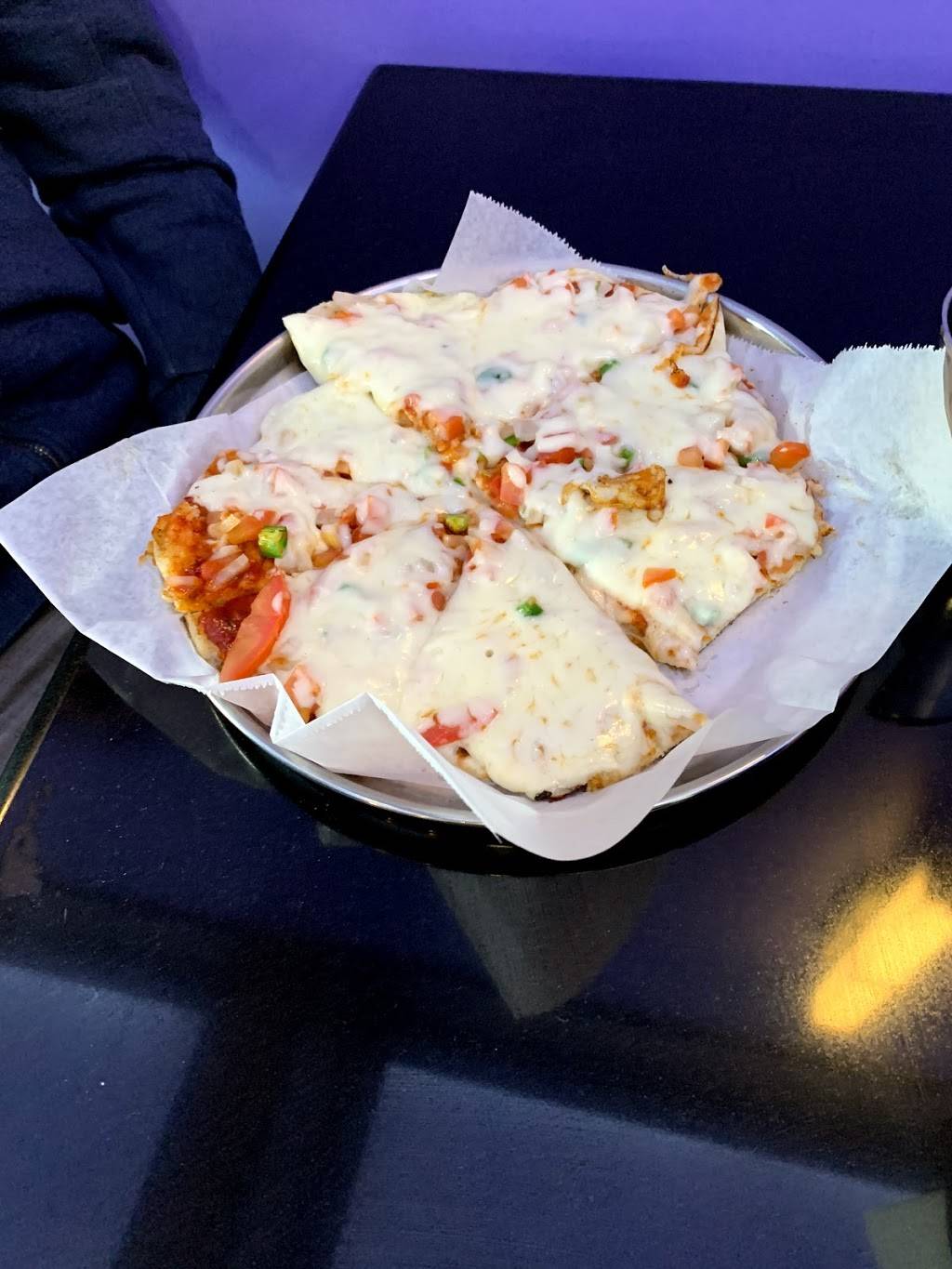 Madras Food Court | restaurant | 1185 W El Camino Real, Sunnyvale, CA 94087, USA | 4082452323 OR +1 408-245-2323