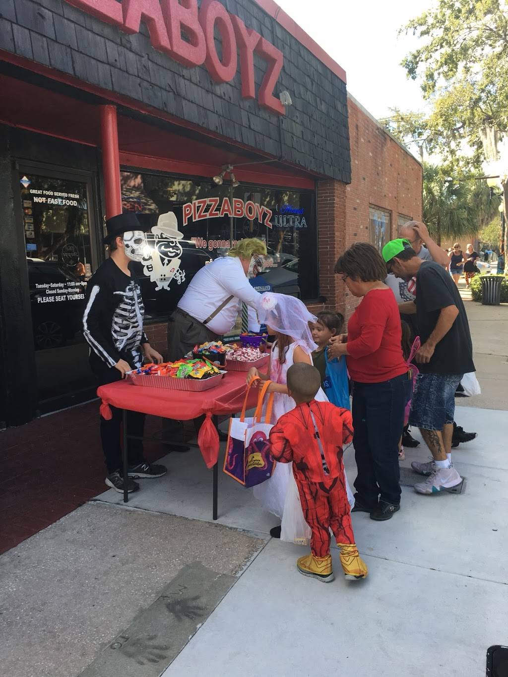 Pizzaboyz | restaurant | 919 St Johns Ave, Palatka, FL 32177, USA | 3863259977 OR +1 386-325-9977