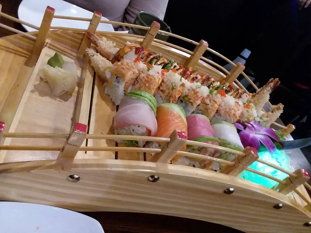 Kochi Sushi & Steakhouse | restaurant | 1800 Plainfield Pike, Cranston, RI 02921, USA | 4019448989 OR +1 401-944-8989