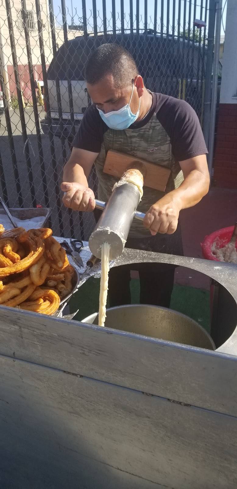 Starbucks | cafe | 2210-J South Shore Drive, Alameda, CA 94501, USA | 5107499595 OR +1 510-749-9595