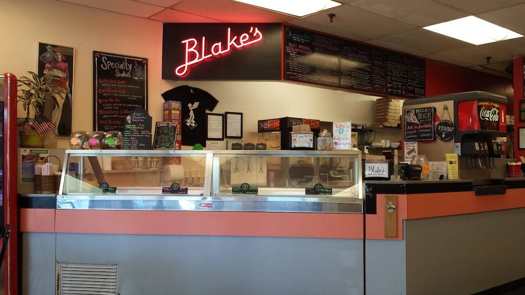 Blakes Pizzeria & Ice Cream | restaurant | 31722 E Eugene St, Carnation, WA 98014, USA | 4253336585 OR +1 425-333-6585