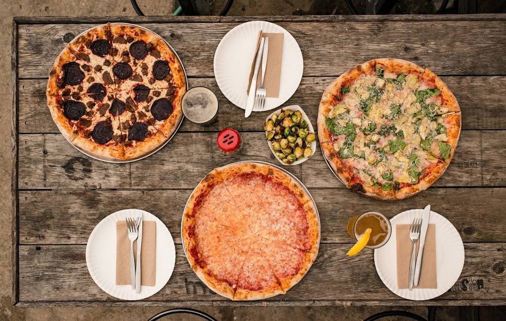 Lil Nonnas | restaurant | 1505 Town Creek Dr, Austin, TX 78741, USA | 5129938998 OR +1 512-993-8998