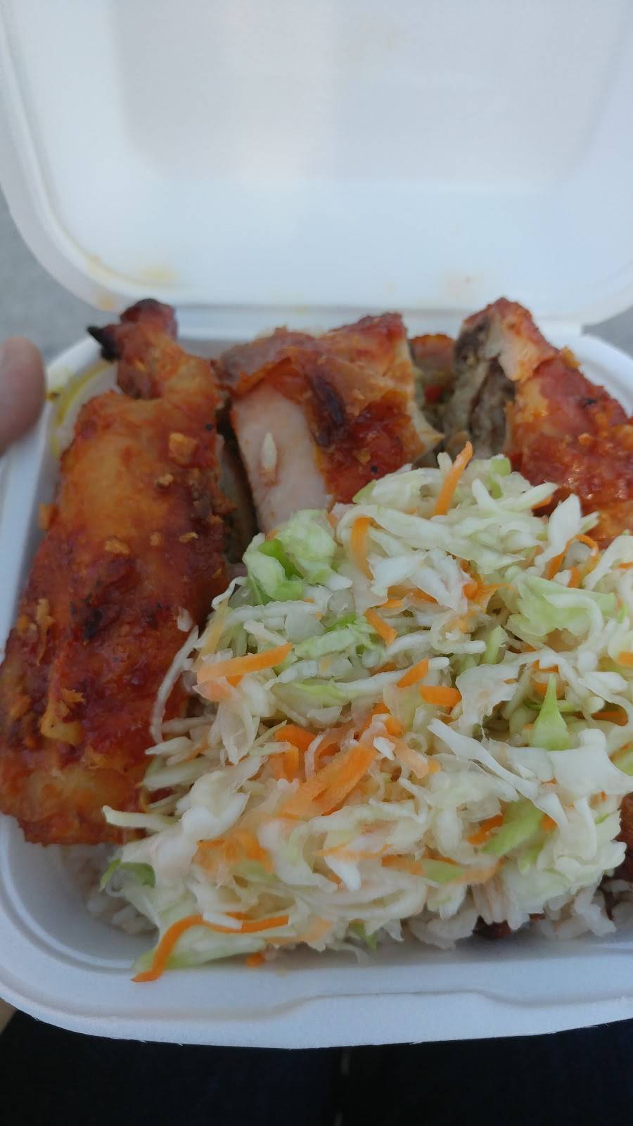 The Jerk Box | restaurant | 1682 Jane St, York, ON M9N 2S2, Canada | 4167925375 OR +1 416-792-5375